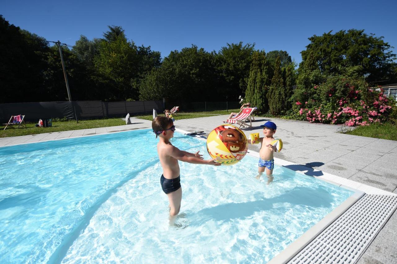 Camping De L'Ill Mulhouse Eksteriør billede