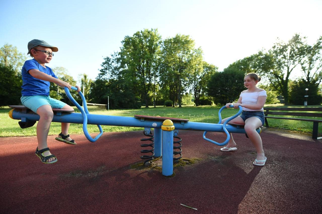 Camping De L'Ill Mulhouse Eksteriør billede